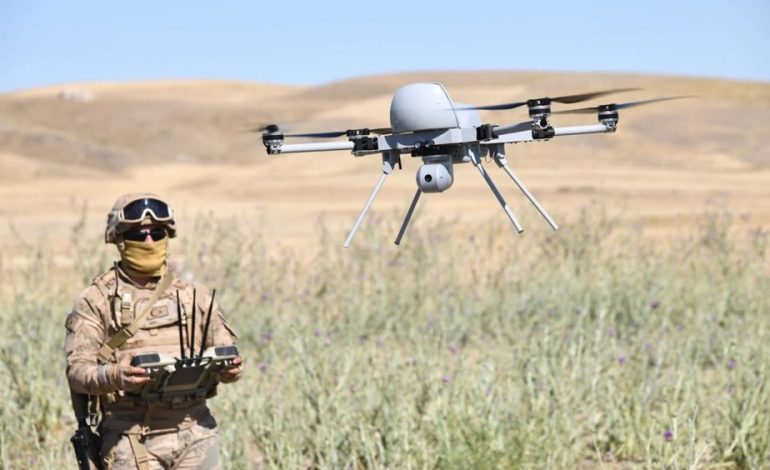 Face aux incursions de drones, l’Europe cherche la bonne réaction : « Une réponse militaire n’est pas crédible si elle est trop rapide ou trop forte »